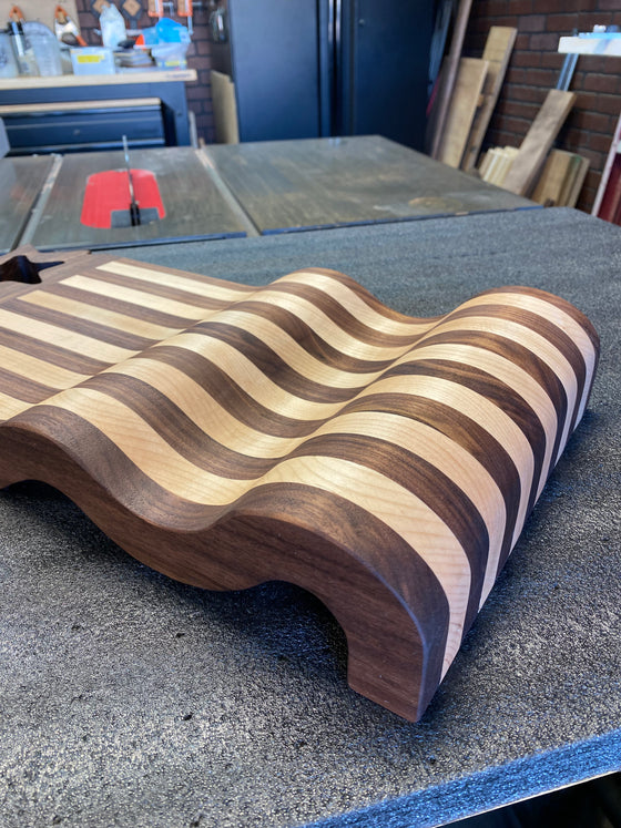 Wavy Flag Cutting Board Template